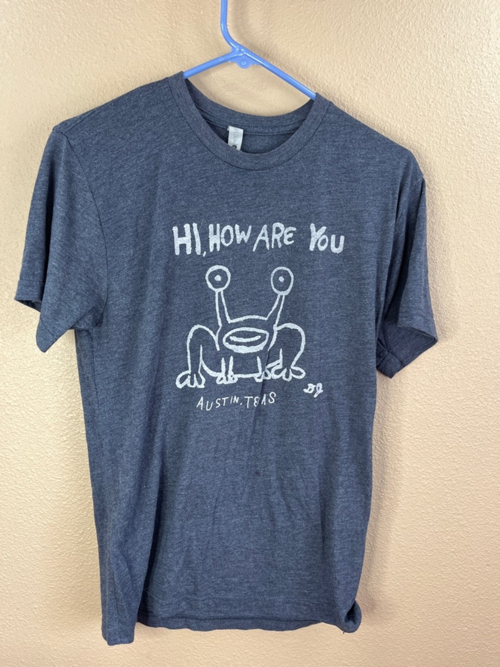 Hi, How Are You Graphic Tee - Dark Heather Blue Austin, TX Souvenir